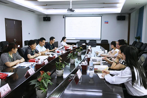 會(huì)議中美迪西與人福藥業(yè)就今后的合作方向進(jìn)行了深入探討