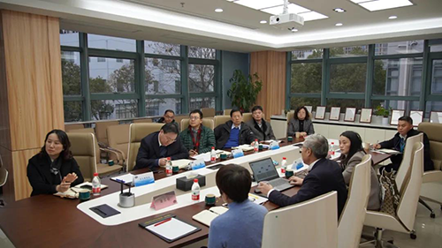 上海市浦東新區(qū)政府黨組成員、副區(qū)長吳強(qiáng)，浦東新區(qū)科經(jīng)委副主任李曉亮，張江管理局副局長吳俊，張江集團(tuán)副總經(jīng)理王凱榮等調(diào)研美迪西
